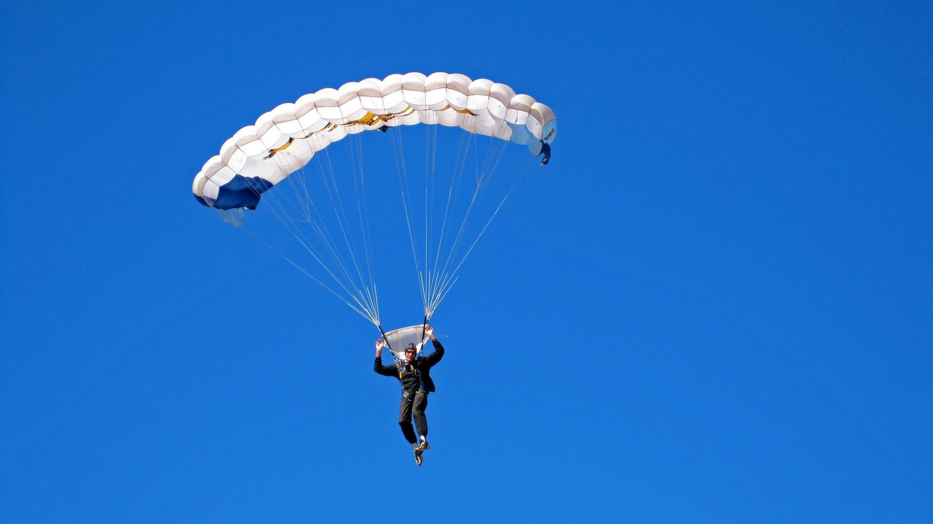 快船这回真找回信心了，攻防都顺了，快船很强吗