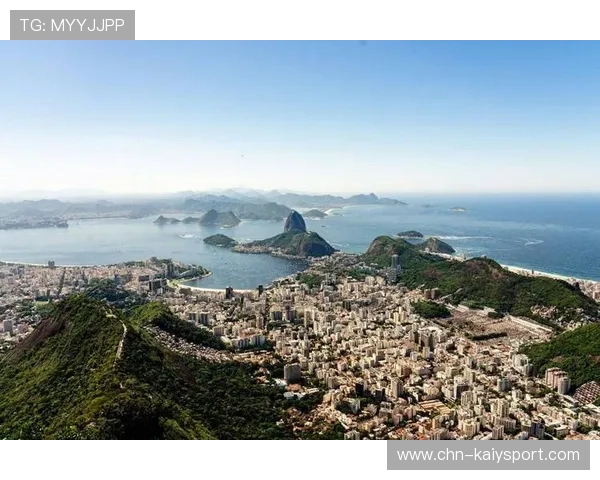 聖卢西亚青少年登山活动持续火热,圣卢西亚风景图片 聖卢西亚青少年登山活动持续火热,圣卢西亚风景图片